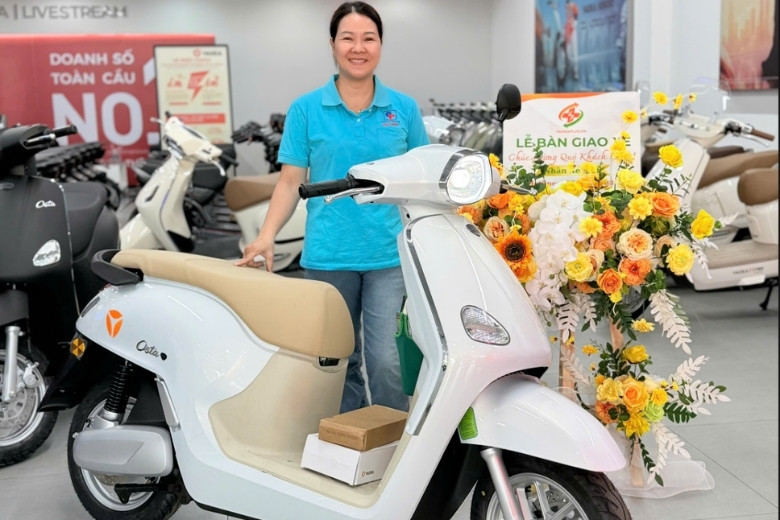 xăng tăng giá chọn xe điện